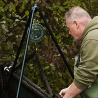 Solar Tackle Worldwide Weigh Tripod
